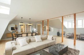 Unique 5 Bedroom Flat w Exposed Beams in Copenhagen, Copenhagen